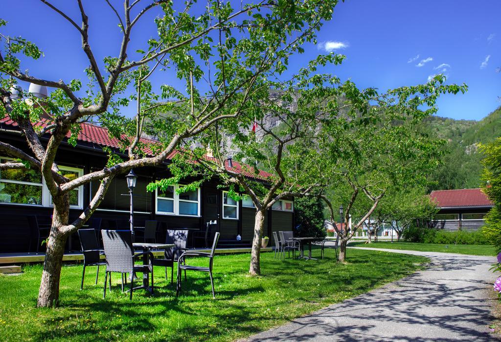 Gaupnetunet Hotell Og Hytter Exterior foto